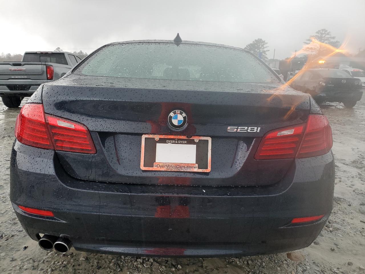 2015 BMW 5er VIN WBA5A5C56FD520953 Copart auction photo, front end damage thumbnail 6