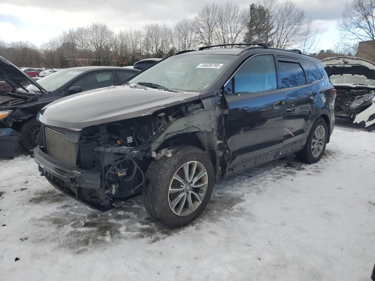 2017 Hyundai Santa Fe VIN KM8SMDHF4HU216091