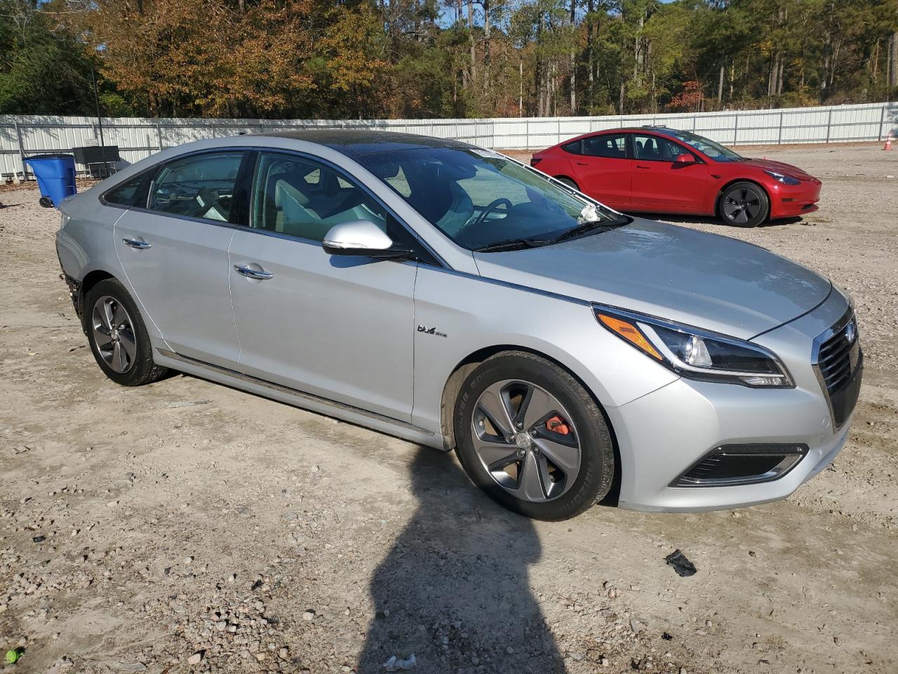2017 Hyundai Sonata VIN KMHE34L19HA055153 Copart auction photo, side damage thumbnail 4