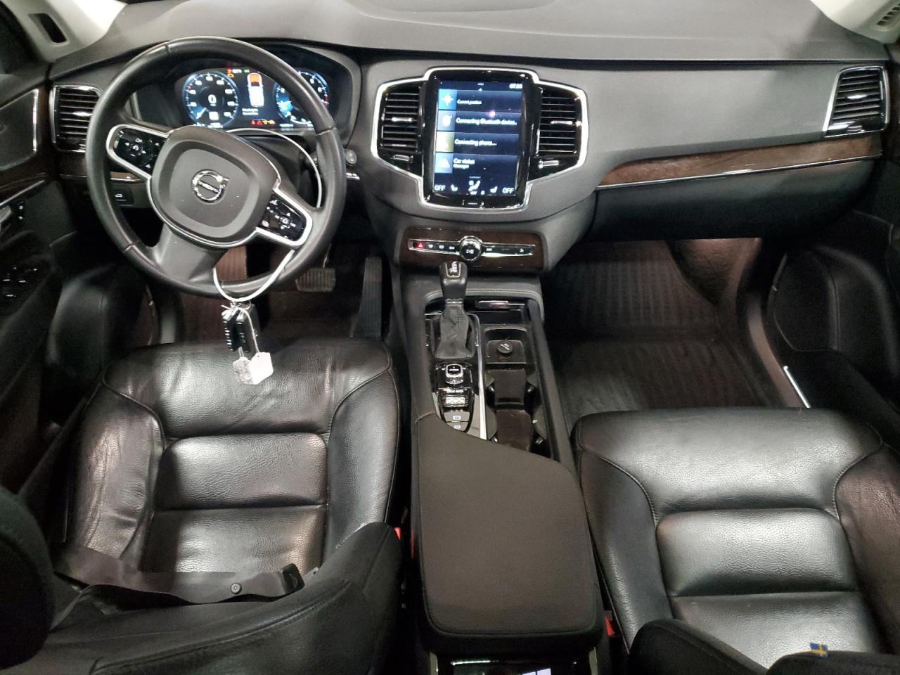 2016 Volvo XC90 VIN YV4A22PK6G1077863 Copart auction photo, front end / side damage thumbnail 8