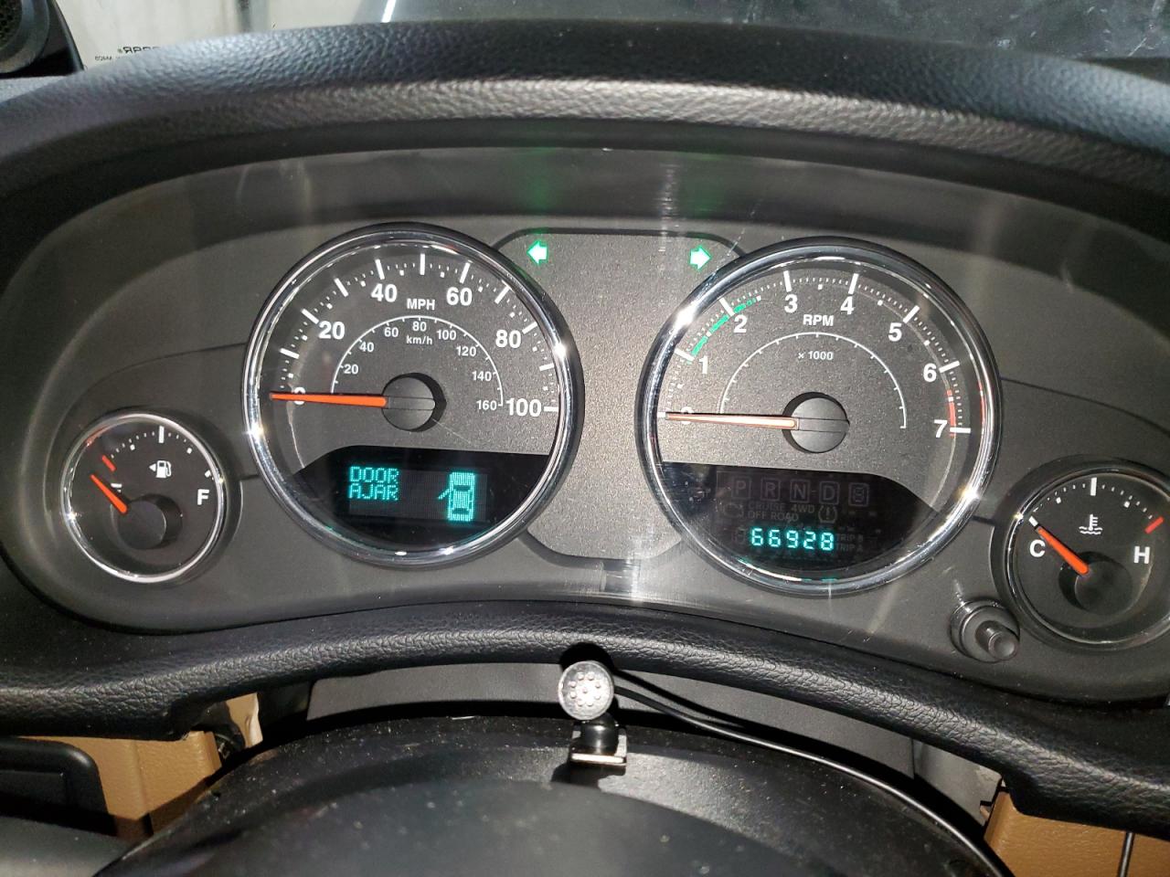 2012 Jeep Wrangler VIN 1C4BJWCG8CL136381 Copart auction photo, burn damage thumbnail 9