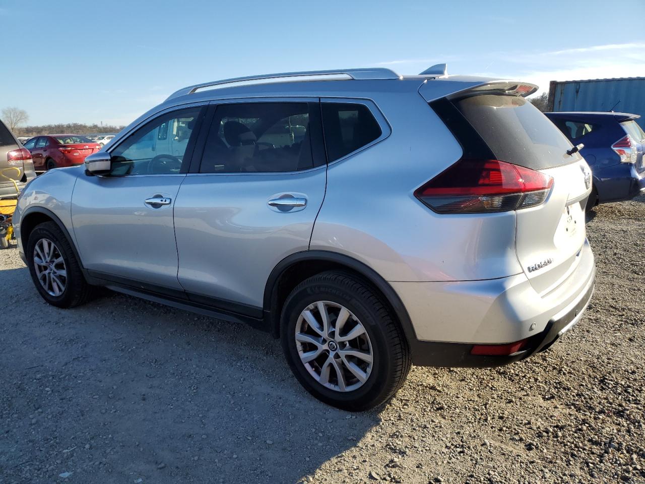2020 Nissan Rogue VIN KNMAT2MV7LP517711 Copart auction photo, water/flood damage thumbnail 2