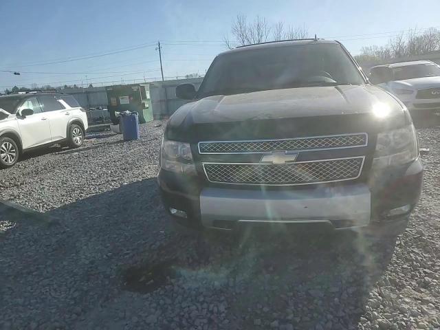 2011 Chevrolet Tahoe VIN 1GNSKBE09BR364110 Copart auction photo, top/roof damage thumbnail 11