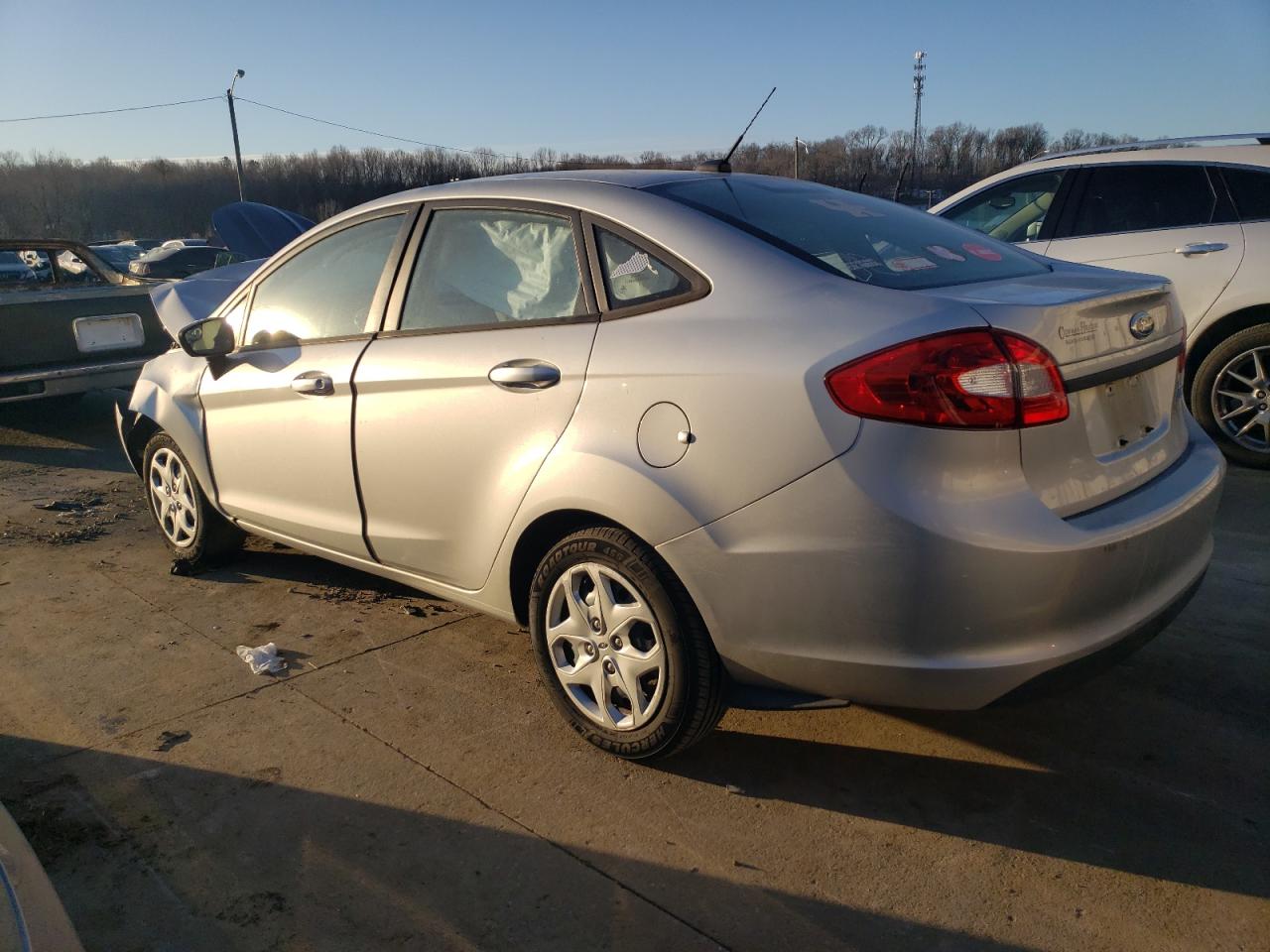 2012 Ford Fiesta VIN 3FADP4AJ4CM125912 Copart auction photo, front end / minor dent/scratches damage thumbnail 2