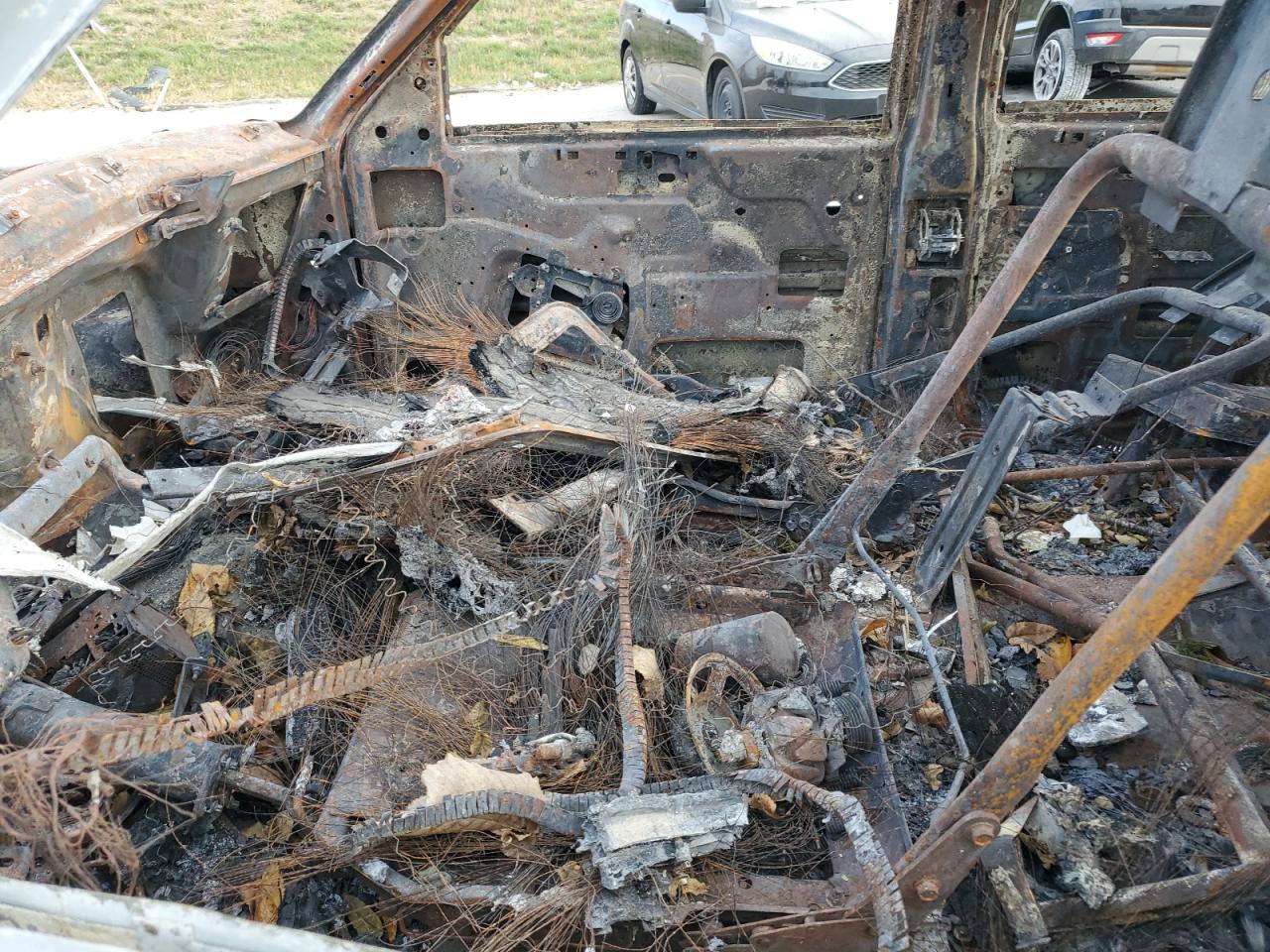2004 Chevrolet Blazer VIN 1GNDT13X64K109832 Copart auction photo, burn damage thumbnail 7