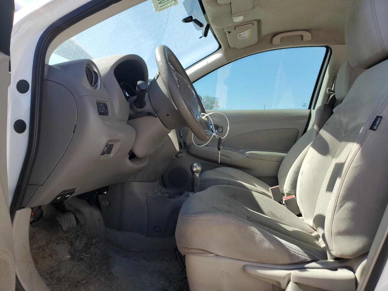 2016 Nissan Versa VIN 3N1CN7AP2GL847847 Copart auction photo, rear end / side damage thumbnail 7