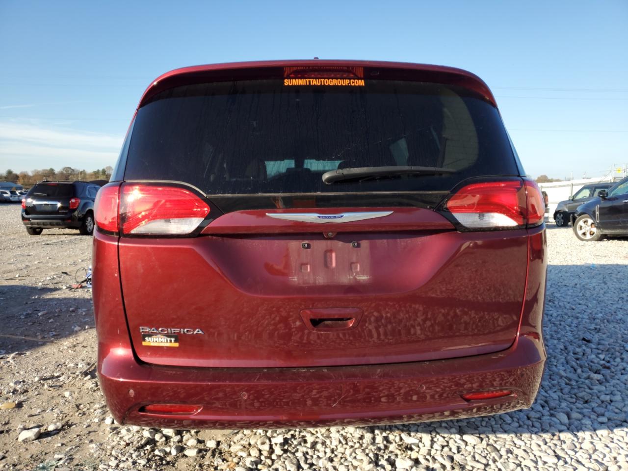 2019 Chrysler Pacifica VIN 2C4RC1CG8KR533350 Copart auction photo, front end damage thumbnail 6