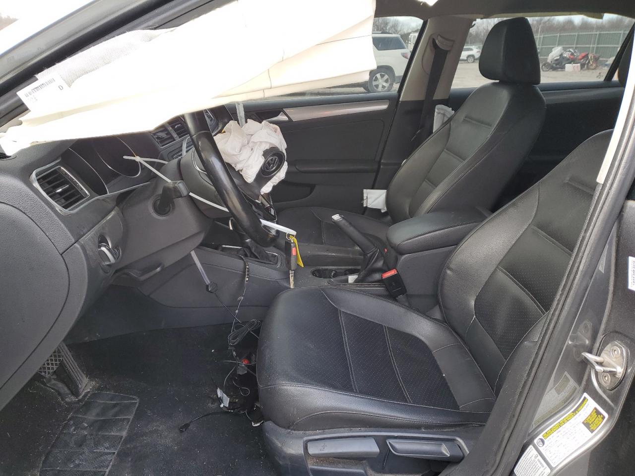 2017 Volkswagen Jetta VIN 3VWDB7AJ8HM291011 Copart auction photo, front end damage thumbnail 7