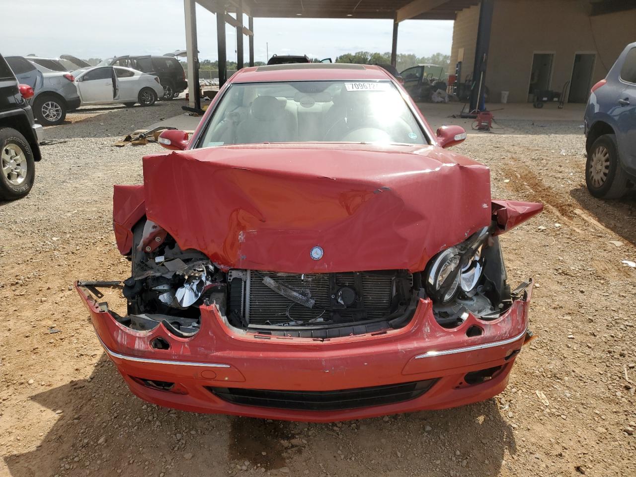 2008 Mercedes-Benz CLK-klasse VIN WDBTJ56H48F234136 Copart auction photo, front end damage thumbnail 5