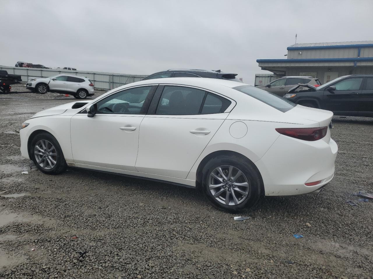 2021 Mazda 3 VIN JM1BPAAL3M1332968 Copart auction photo, front end damage thumbnail 2