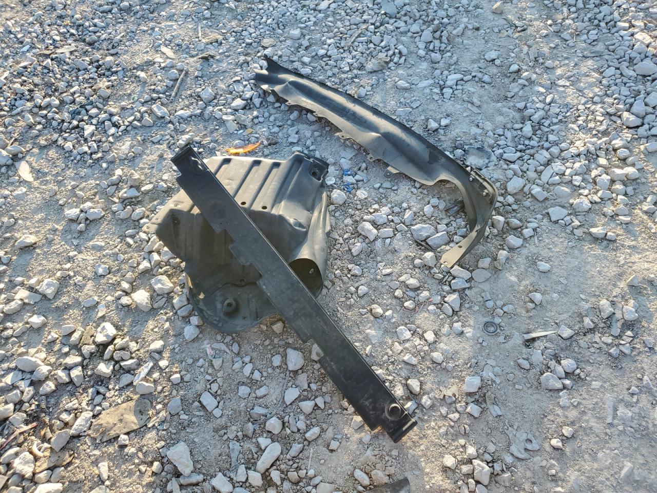 2018 Toyota Camry VIN 4T1B11HK8JU535245 Copart auction photo, rear end / undercarriage damage thumbnail 14