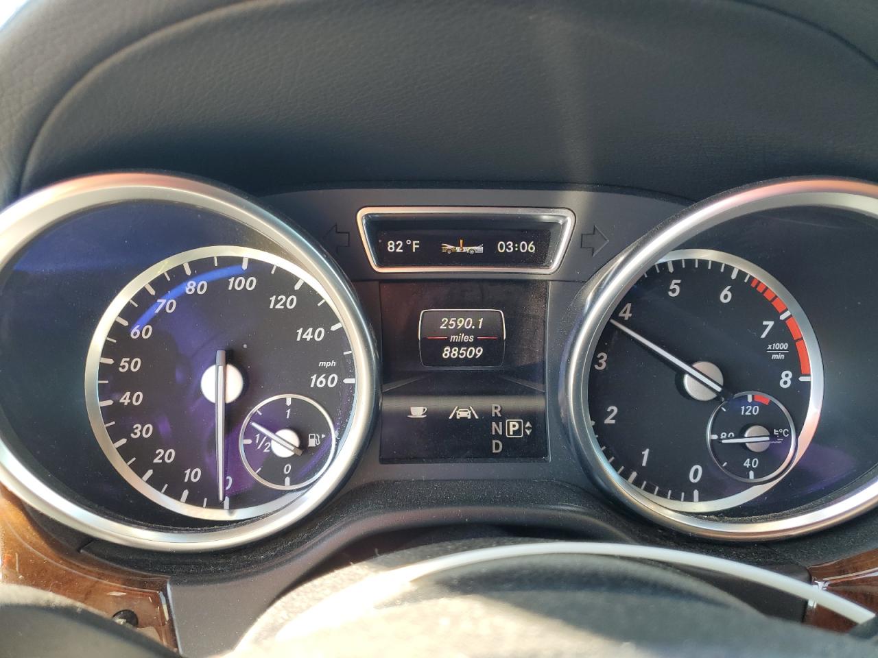 2013 Mercedes-Benz M-klasse VIN 4JGDA7DB3DA156080 Copart auction photo, side damage thumbnail 9
