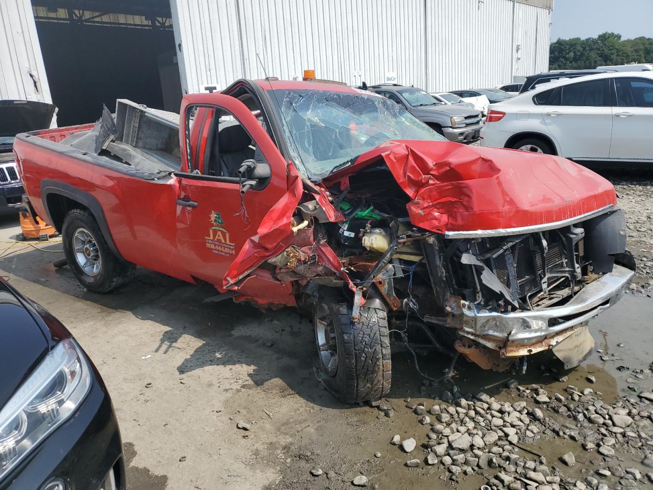 2008 Chevrolet Silverado VIN 1GCHK24K48E141091 Copart auction photo, all over damage thumbnail 4