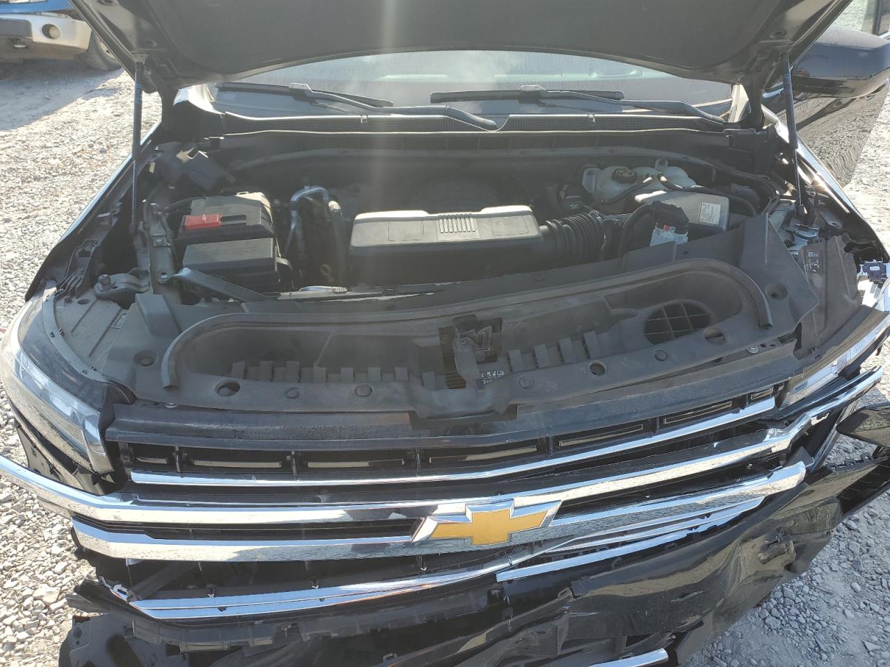2021 Chevrolet Suburban VIN 1GNSCCKD8MR254453 Copart auction photo, front end damage thumbnail 13