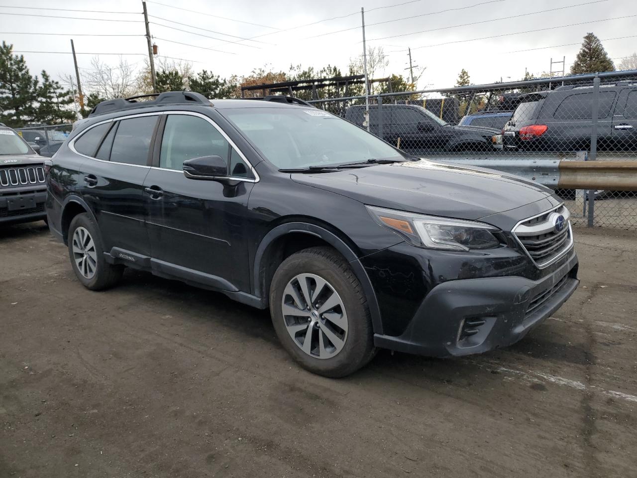 2020 Subaru Outback VIN 4S4BTACC2L3268901 Copart auction photo, rear end / front end damage thumbnail 4