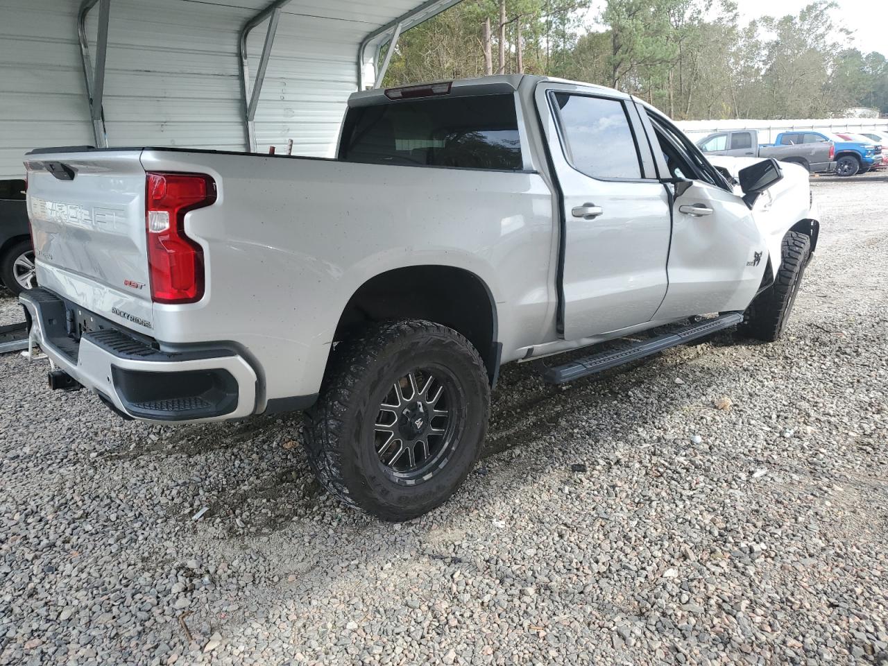 2021 Chevrolet Silverado VIN 1GCUYEED1MZ196020 Copart auction photo, top/roof / side damage thumbnail 3