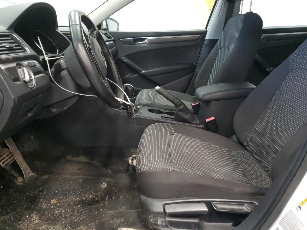 2016 Volkswagen Passat VIN 1VWAT7A36GC069407 Copart auction photo, water/flood damage thumbnail 7
