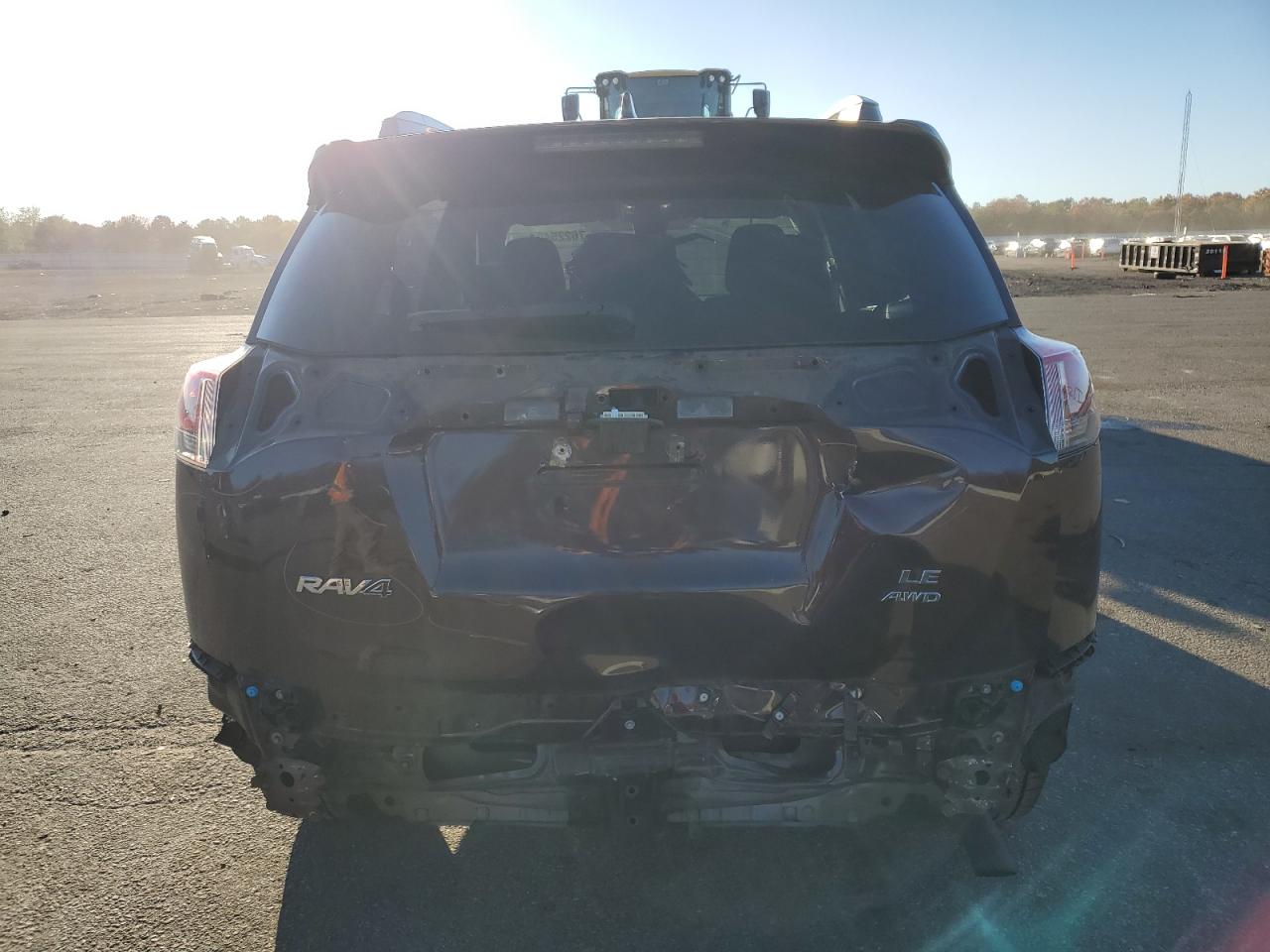 2018 Toyota RAV 4 VIN 2T3BFREV2JW851729 Copart auction photo, rear end / minor dent/scratches damage thumbnail 6