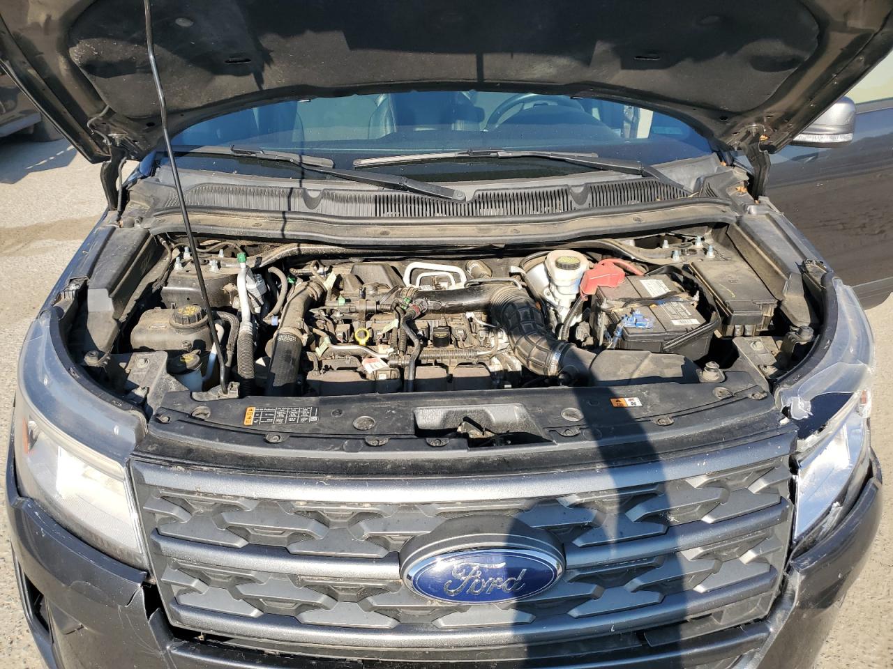 2019 Ford Explorer VIN 1FM5K7DH1KGB19691 Copart auction photo, front end / minor dent/scratches damage thumbnail 12