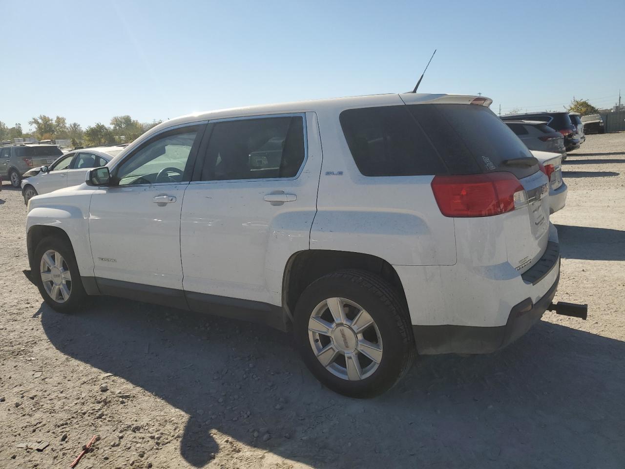 2013 GMC Terrain VIN 2GKFLREK5D6146640 Copart auction photo, front end / minor dent/scratches damage thumbnail 2