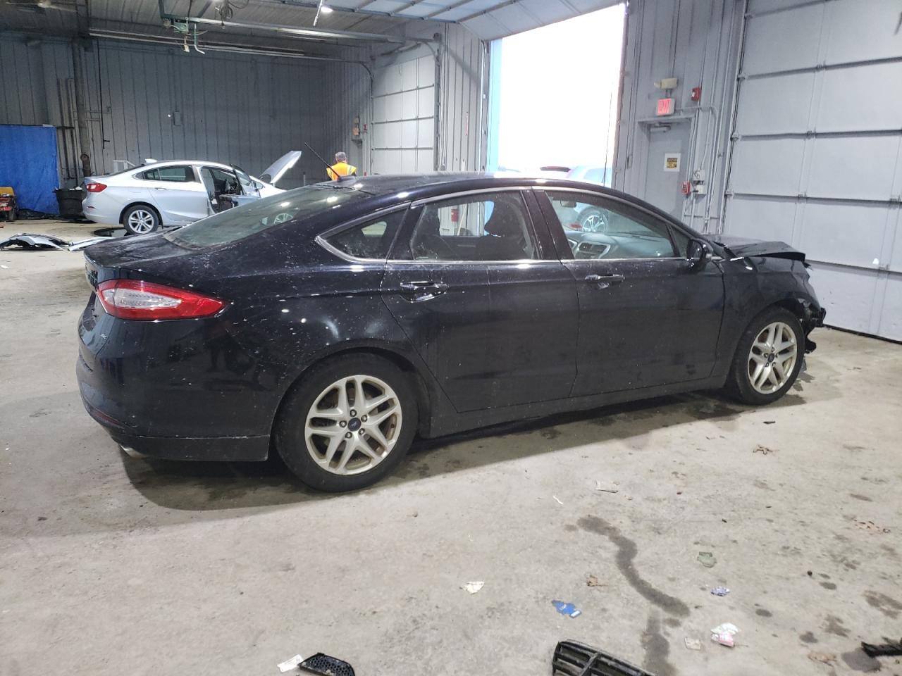 2016 Ford Fusion VIN 3FA6P0H71GR335811 Copart auction photo, front end / minor dent/scratches damage thumbnail 4