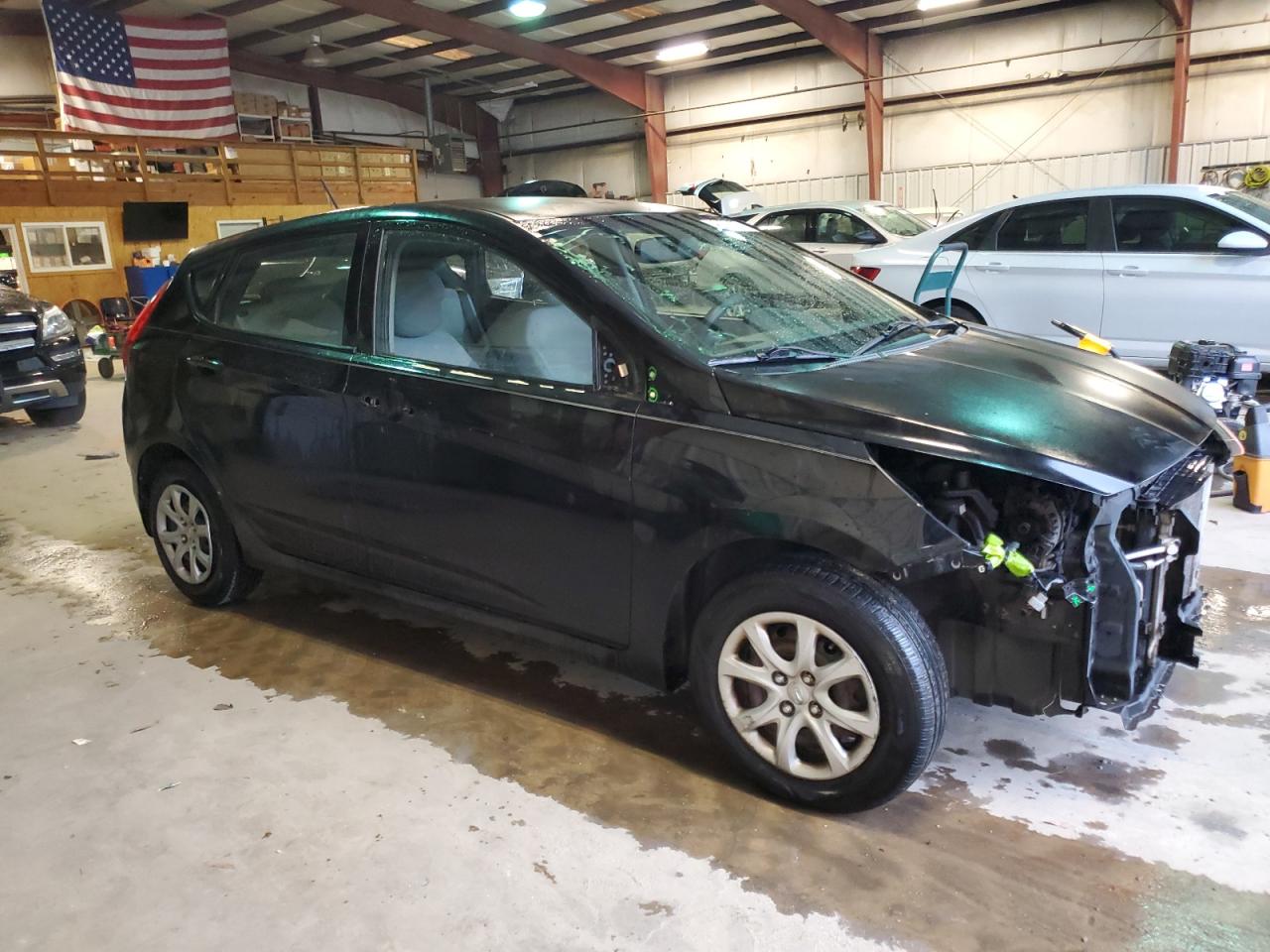 2013 Hyundai Accent VIN KMHCT5AEXDU079960 Copart auction photo, front end / side damage thumbnail 4