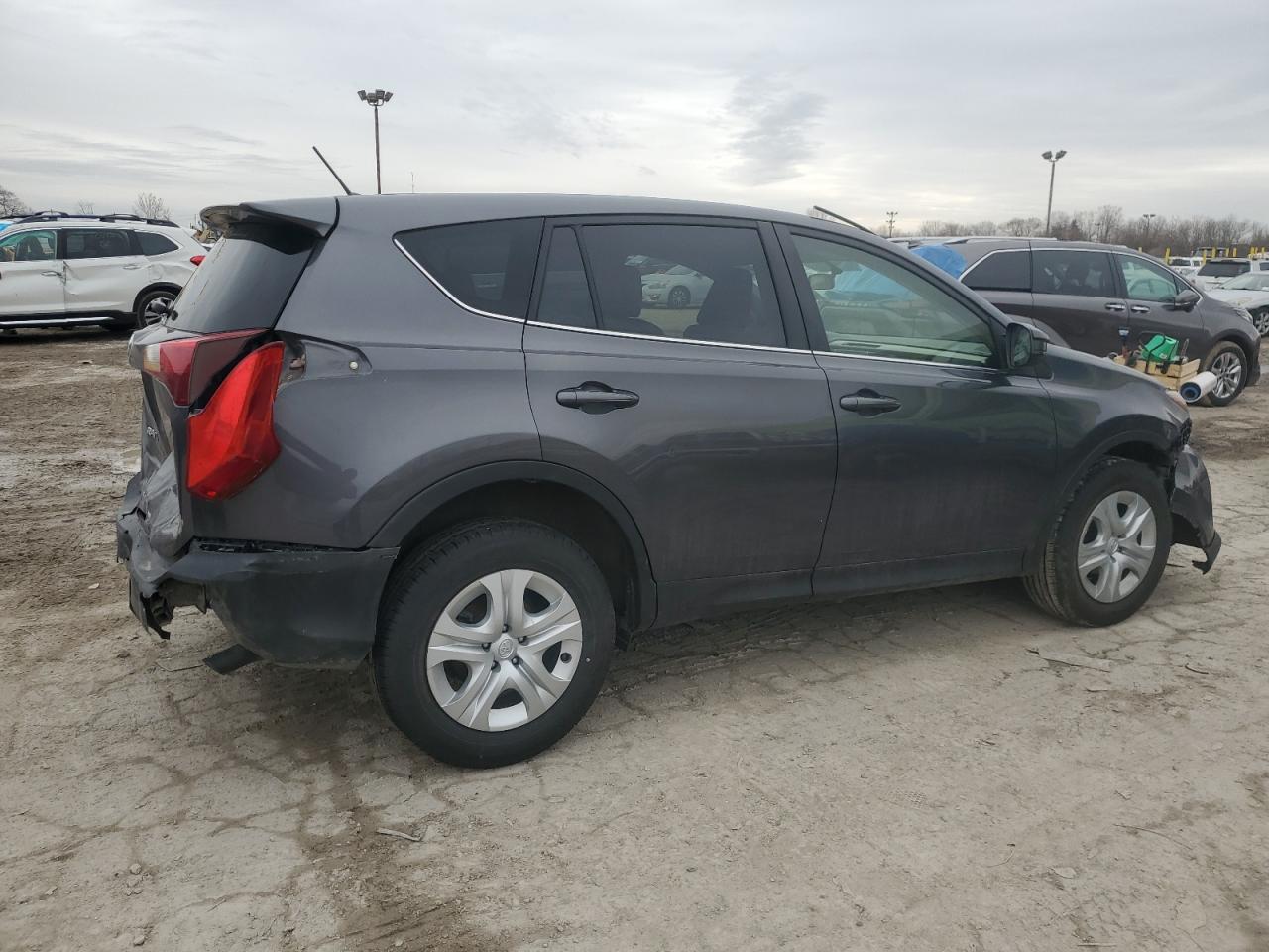 2015 Toyota RAV 4 VIN JTMZFREV6FJ056266 Copart auction photo, front end / rear end damage thumbnail 3