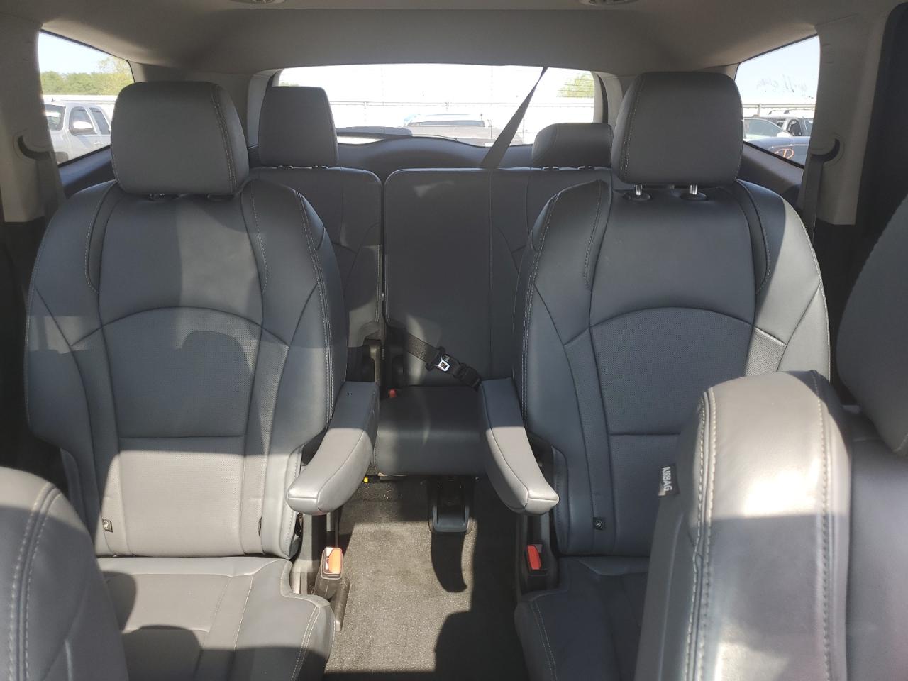 2019 Buick Enclave VIN 5GAEVAKW5KJ111172 Copart auction photo, front end damage thumbnail 10