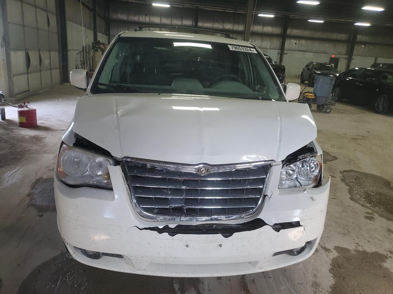 2010 Chrysler Town & Country VIN 2A4RR5D10AR278489 Copart auction photo, front end / minor dent/scratches damage thumbnail 5