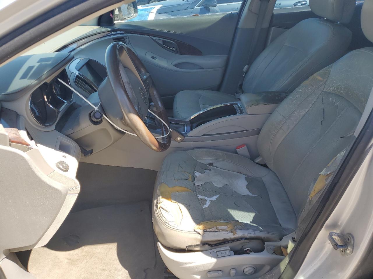 2011 Buick LaCrosse VIN 1G4GC5ED5BF228327 Copart auction photo, side / front end damage thumbnail 7