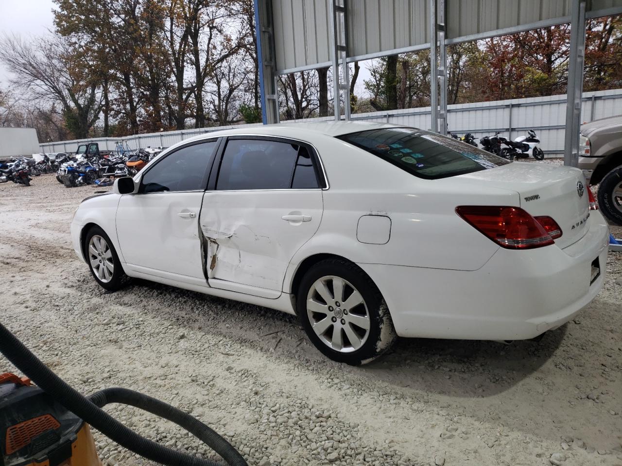 2007 Toyota Avalon VIN 4T1BK36B37U215013 Copart auction photo, side / front end damage thumbnail 2