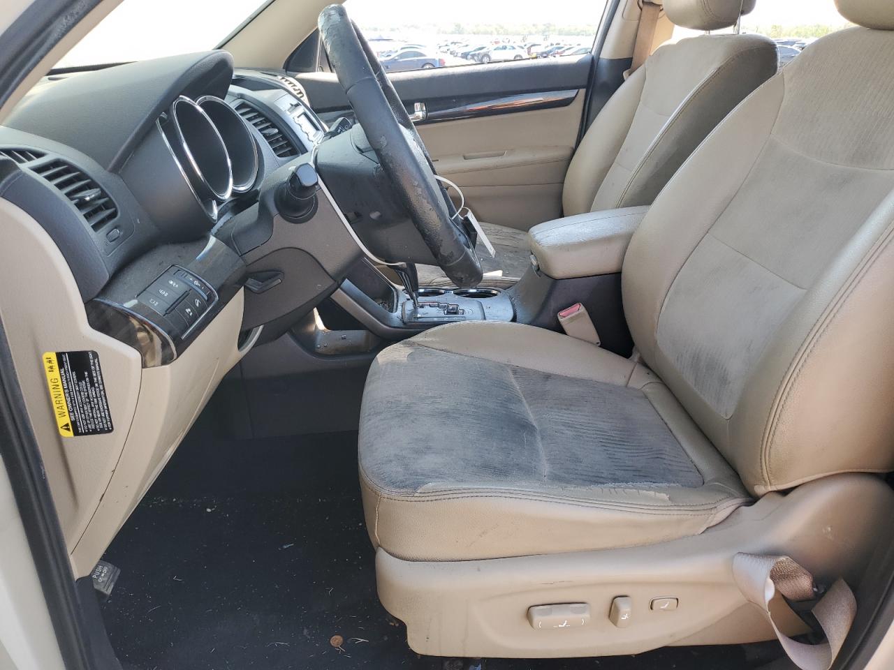 2011 KIA Sorento VIN 5XYKU3A13BG145875 Copart auction photo, front end / side damage thumbnail 7