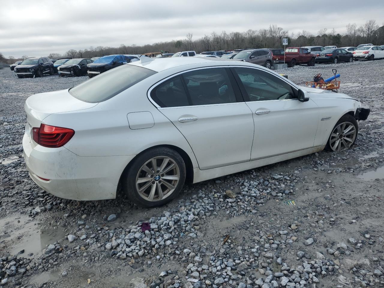 2015 BMW 5er VIN WBA5A5C50FD521614 Copart auction photo, front end damage thumbnail 3