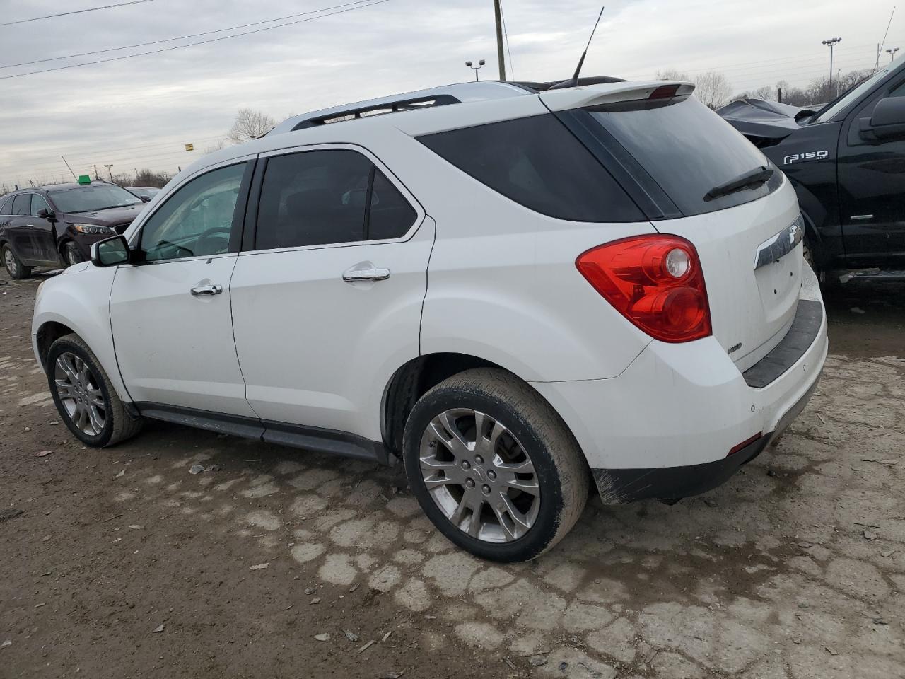2011 Chevrolet Equinox VIN 2CNFLGEC3B6379997 Copart auction photo, front end / minor dent/scratches damage thumbnail 2