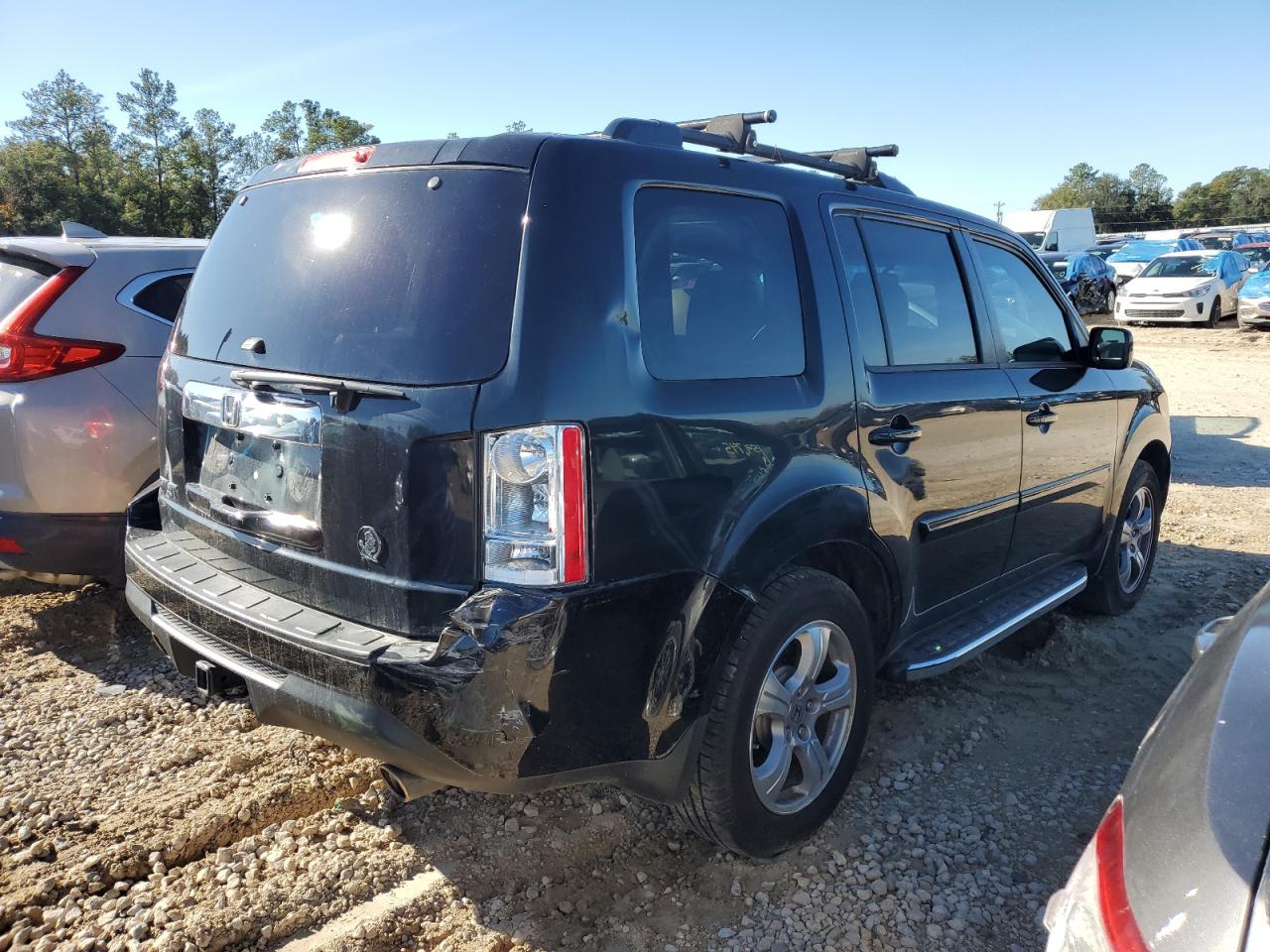 2013 Honda Pilot VIN 5FNYF3H52DB013911 Copart auction photo, top/roof / rear end damage thumbnail 3