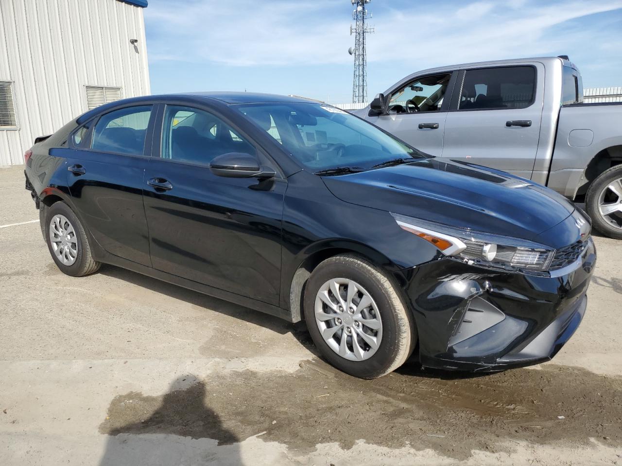 2024 KIA Forte VIN 3KPF24AD1RE811940 Copart auction photo, rear end / front end damage thumbnail 4