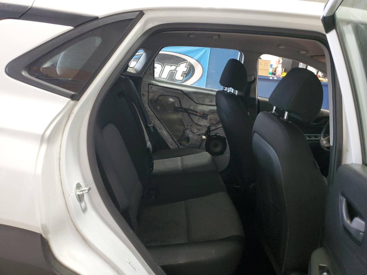2019 Hyundai Kona VIN KM8K1CAA7KU300897 Copart auction photo, side / front end damage thumbnail 11