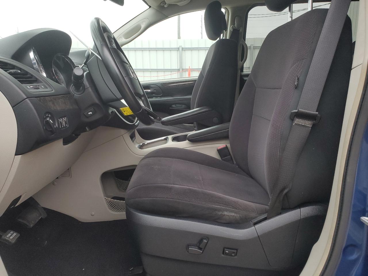 2011 Dodge Caravan VIN 2D4RN5DG3BR654404 Copart auction photo, all over damage thumbnail 7
