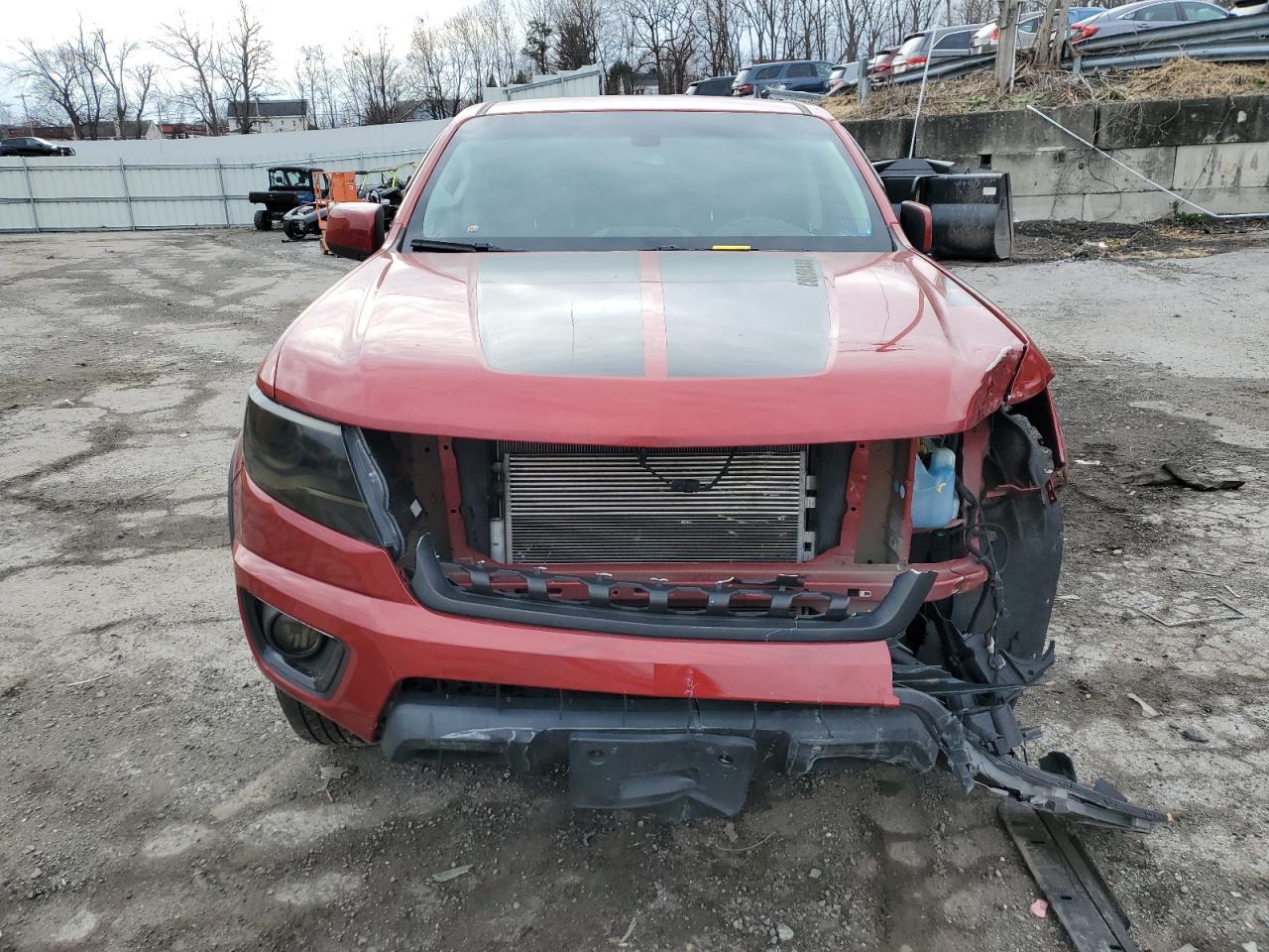 2016 Chevrolet Colorado VIN 1GCGTDE33G1349139 Copart auction photo, front end / minor dent/scratches damage thumbnail 5