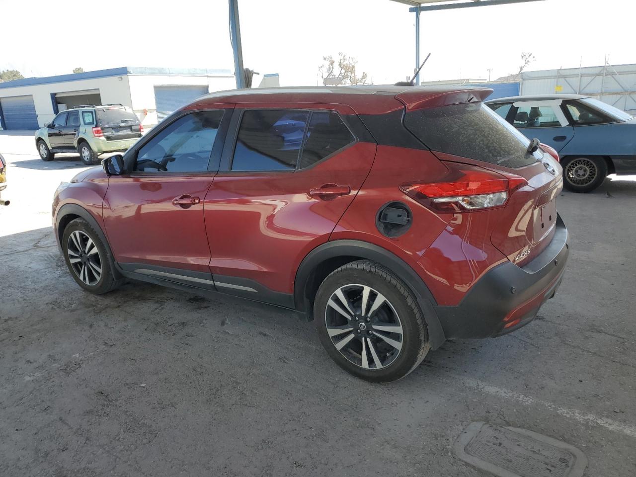 2020 Nissan Kicks VIN 3N1CP5DV9LL503578 Copart auction photo, side / rear end damage thumbnail 2