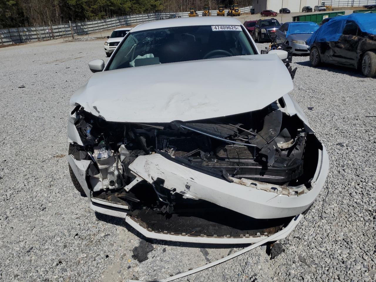 2017 Volkswagen Jetta VIN 3VW2B7AJ1HM415174 Copart auction photo, front end damage thumbnail 5
