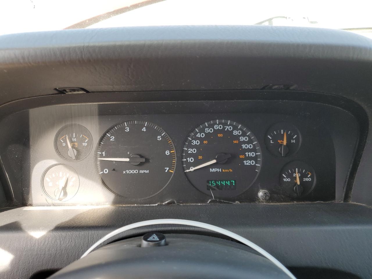 2004 Jeep Grand Cherokee VIN 1J4GW48S34C119993 Copart auction photo, front end / hail damage thumbnail 9