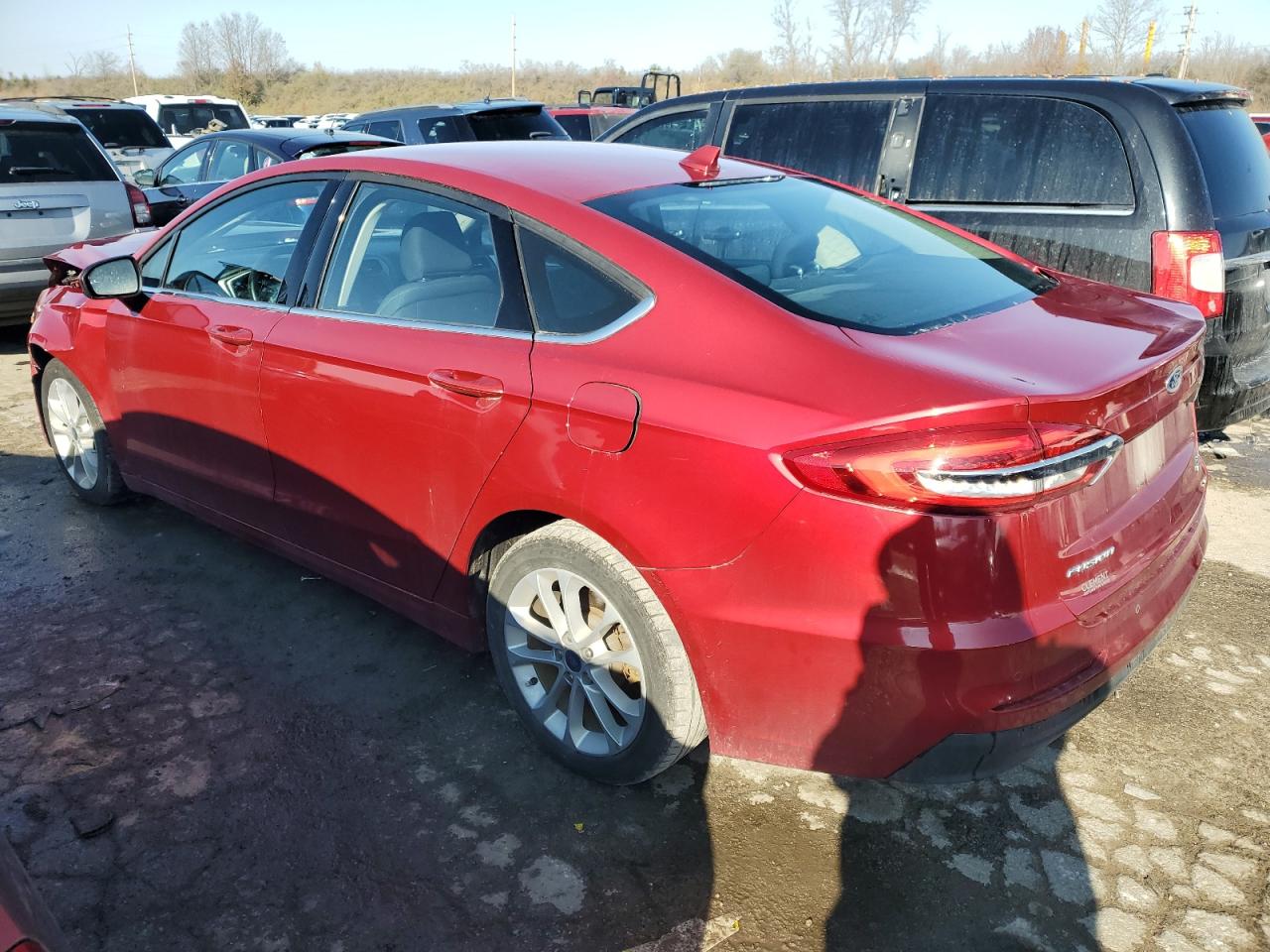 2020 Ford Fusion VIN 3FA6P0LU5LR144674 Copart auction photo, front end damage thumbnail 2