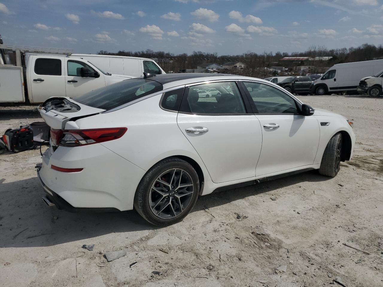 2019 KIA Optima VIN 5XXGW4L25KG335015 Copart auction photo, rear end / undercarriage damage thumbnail 3