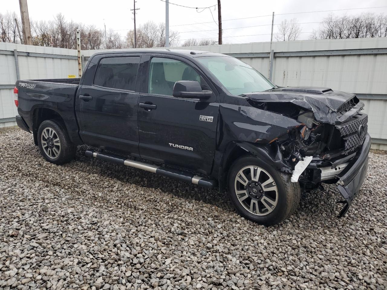 2019 Toyota Tundra VIN 5TFDY5F14KX808952 Copart auction photo, front end damage thumbnail 4