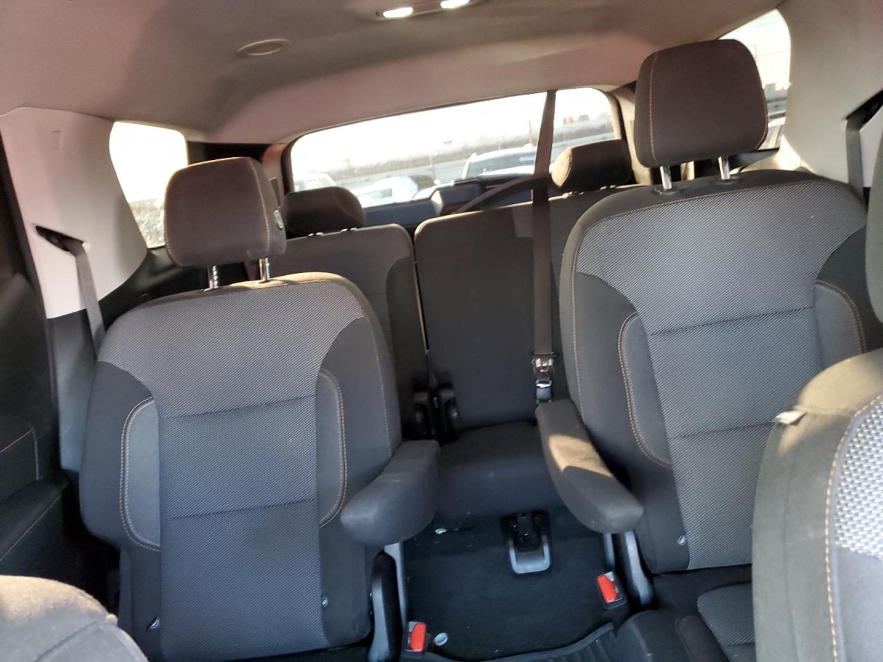 2018 Chevrolet Traverse VIN 1GNEVGKW4JJ147264 Copart auction photo, rear end / front end damage thumbnail 10