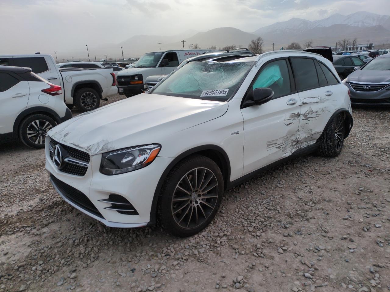 2017 Mercedes-Benz GLC VIN WDC0G6EB1HF172257