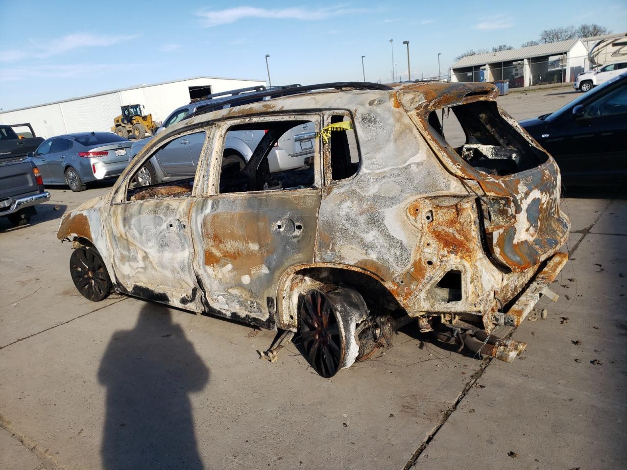 2009 Volkswagen Tiguan VIN WVGAV75N39W003399 Copart auction photo, burn damage thumbnail 2
