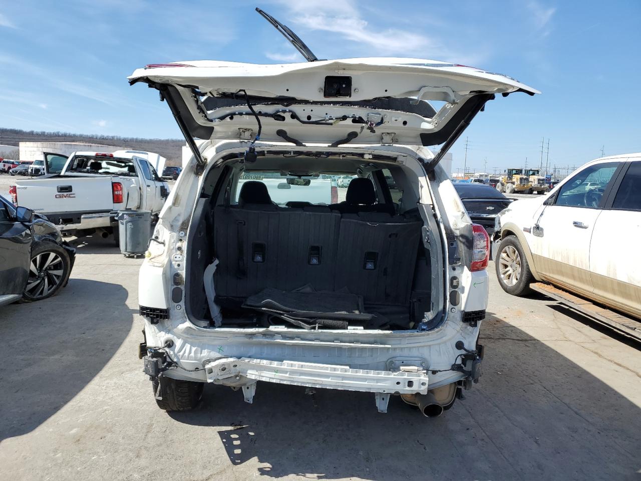 2019 Subaru Ascent VIN 4S4WMACD2K3477450 Copart auction photo, rear end / front end damage thumbnail 6