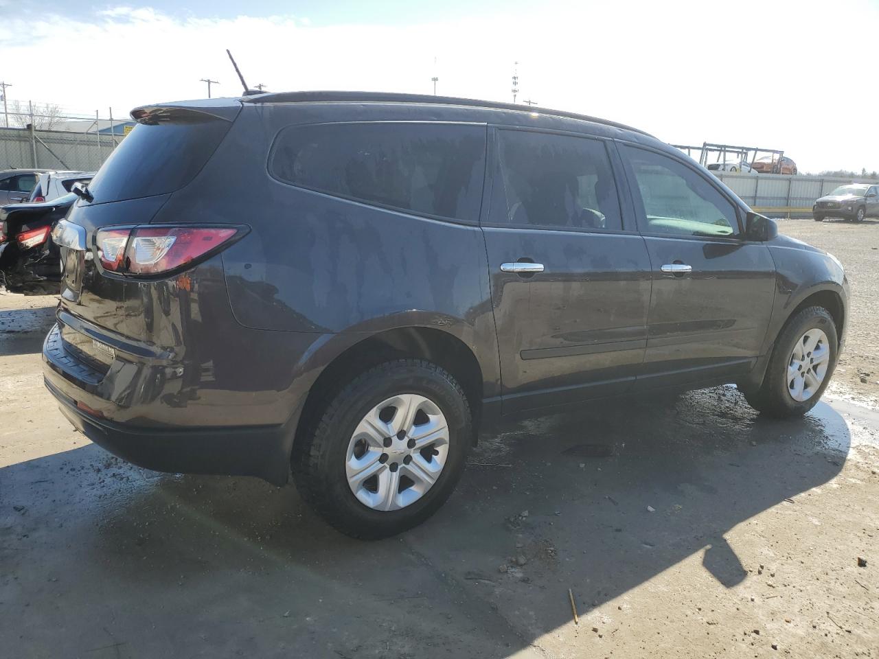 2017 Chevrolet Traverse VIN 1GNKRFED8HJ186820 Copart auction photo, hail damage thumbnail 3